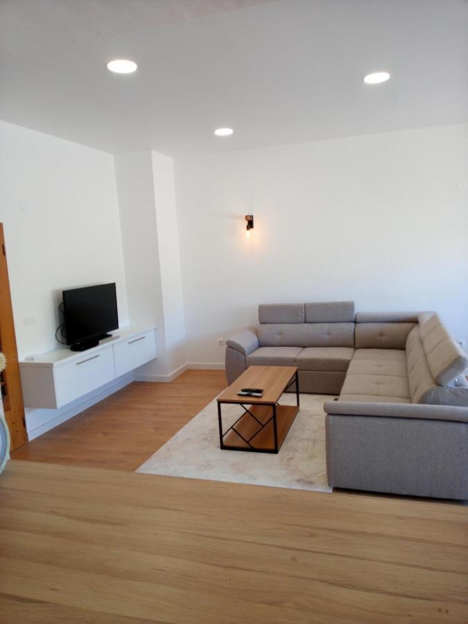 Apartment Faraon Free Private Parking Mostar Exterior photo